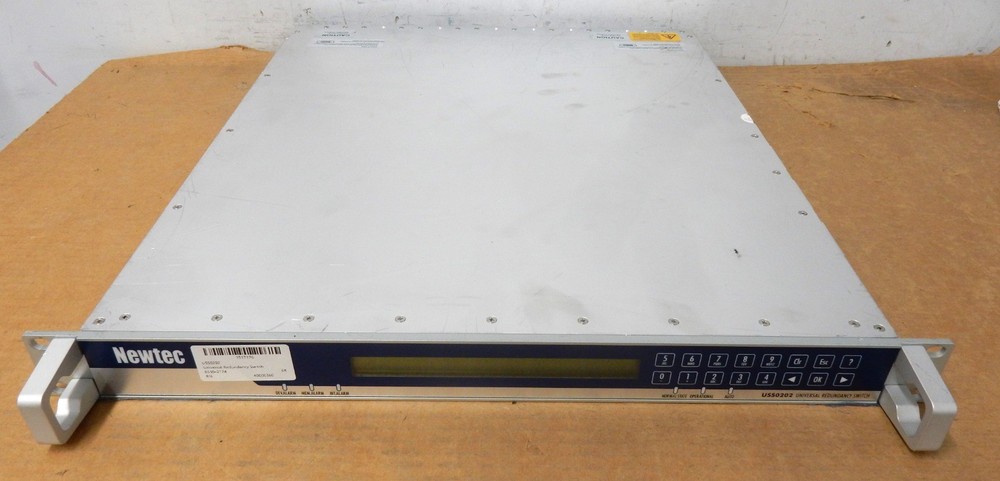 NEWTEC USS0202 Universal Redundancy Switch