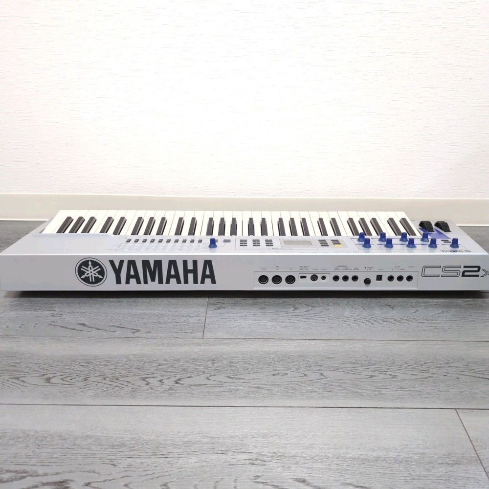 Yamaha CS2x CONTROL SYNTHESIZER synth Working [Very good]
