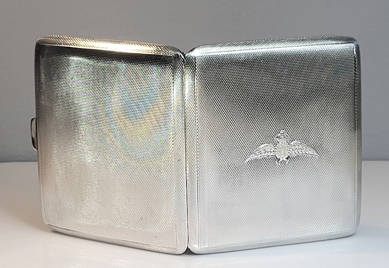CHOICE 1939 RAF insignia Sterling Silver Smokes Case James Dixon, Chester 4.6ozt