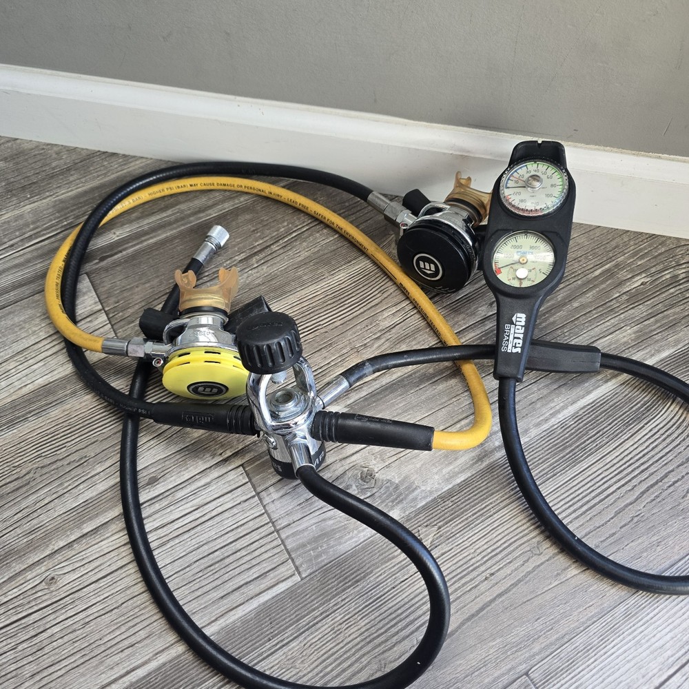 MARES MR 12 SCUBA REGULATOR SET Mares Flat Brass Used Untested