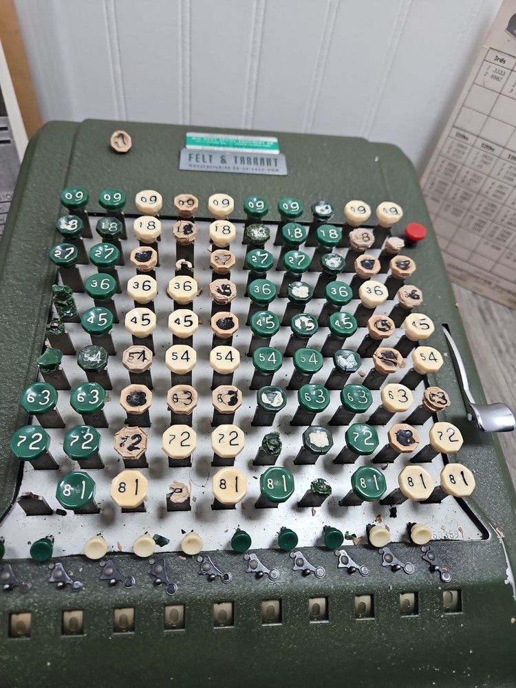 Vintage Comptometer Felt & Tarrant Needs Restoration