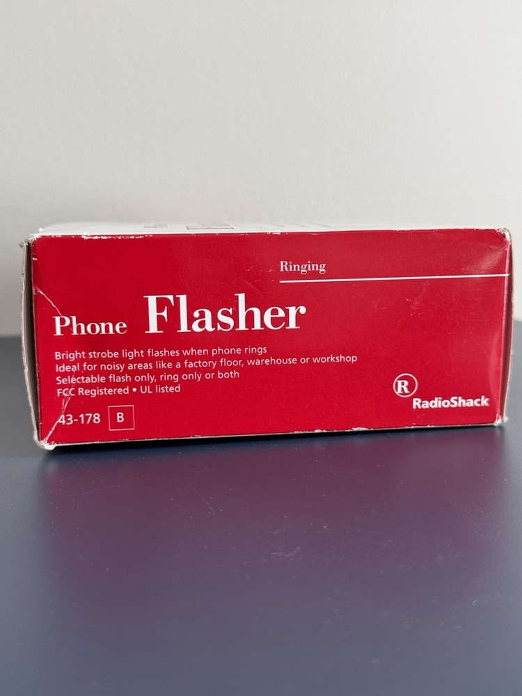 Vintage RadioShack Phone Flasher Ringer Bright Strobe Light Universal untested