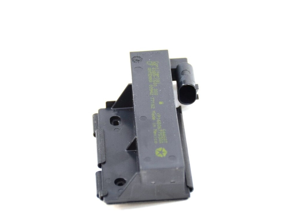 Keyless Entry Antenna Mopar 68067753AA