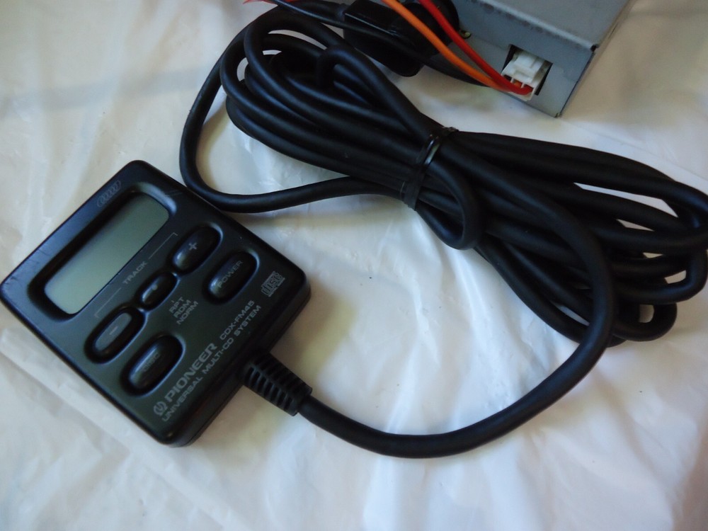 SYSTEM CONTROLLER CWM2601 FM MODULATING FREQUENCY
