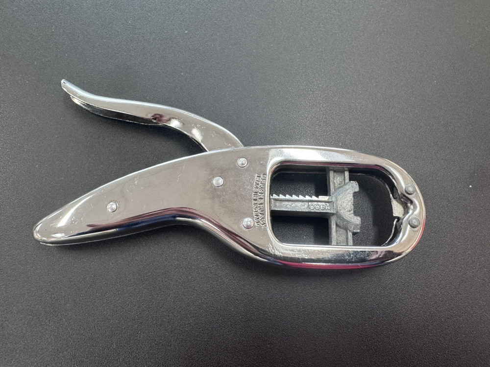 Vintage CRACKER JACK Nutcracker - Made in England