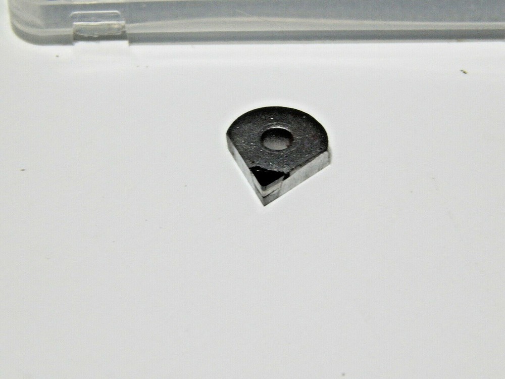 ACCURATE DIAMOND TOOL INSERT