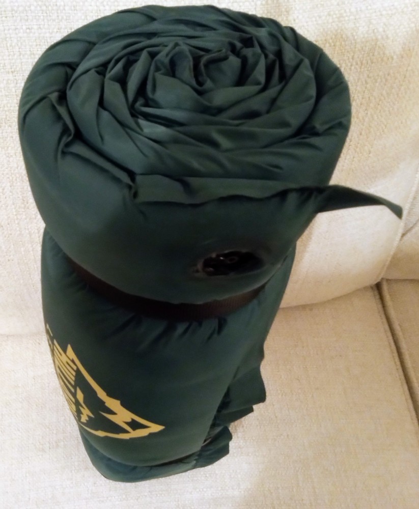 Vintage HILLARY LEGEND sleeping bag, possibly never used