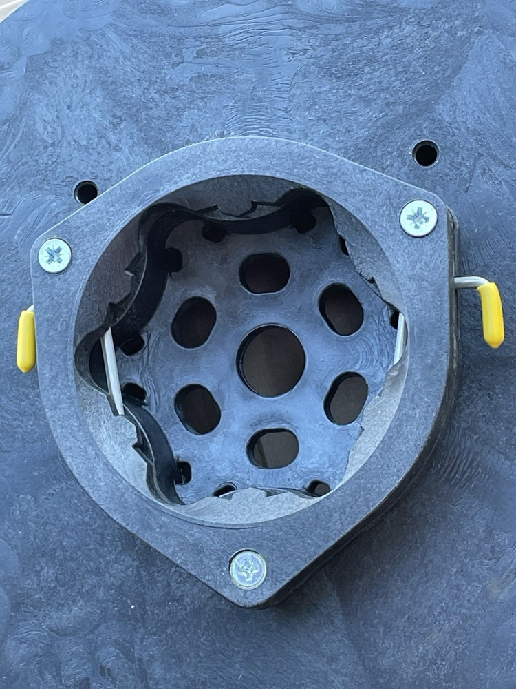 Total Source Scrubber Brush 40283270 Black