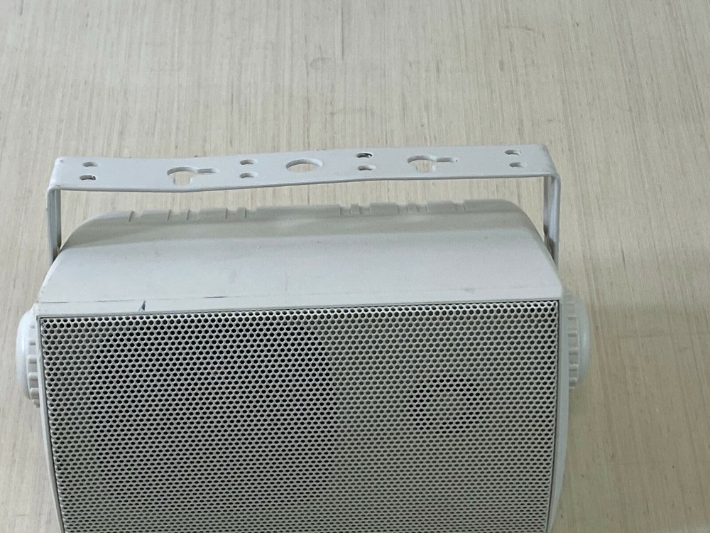 T7: LightSpeed WMQ Wall Speaker