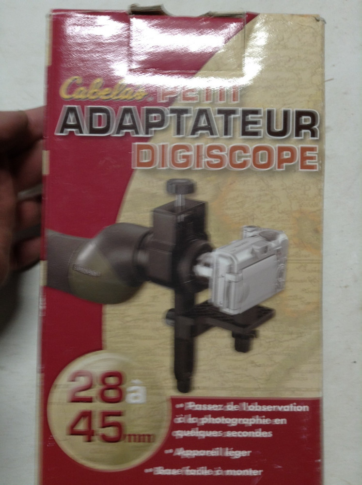 NEW Cabela's Small Universal Digiscope Adapter 28-45mm