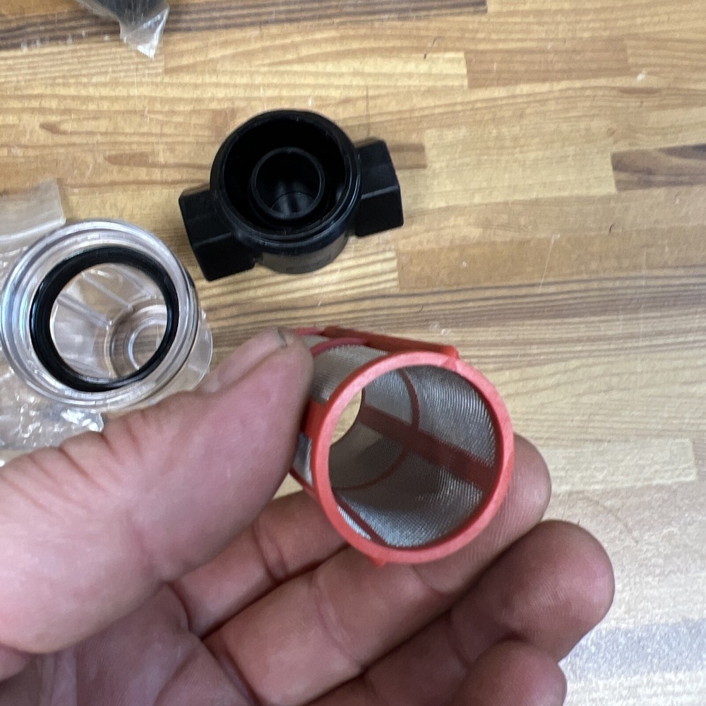 Banjo Lstm050-50C T-Line Strainer Polypropylene Clear Bowl 50 Mesh