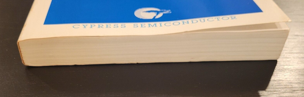 CMOS Data Book 1987 Cypress Semiconductor Coporation Vintage