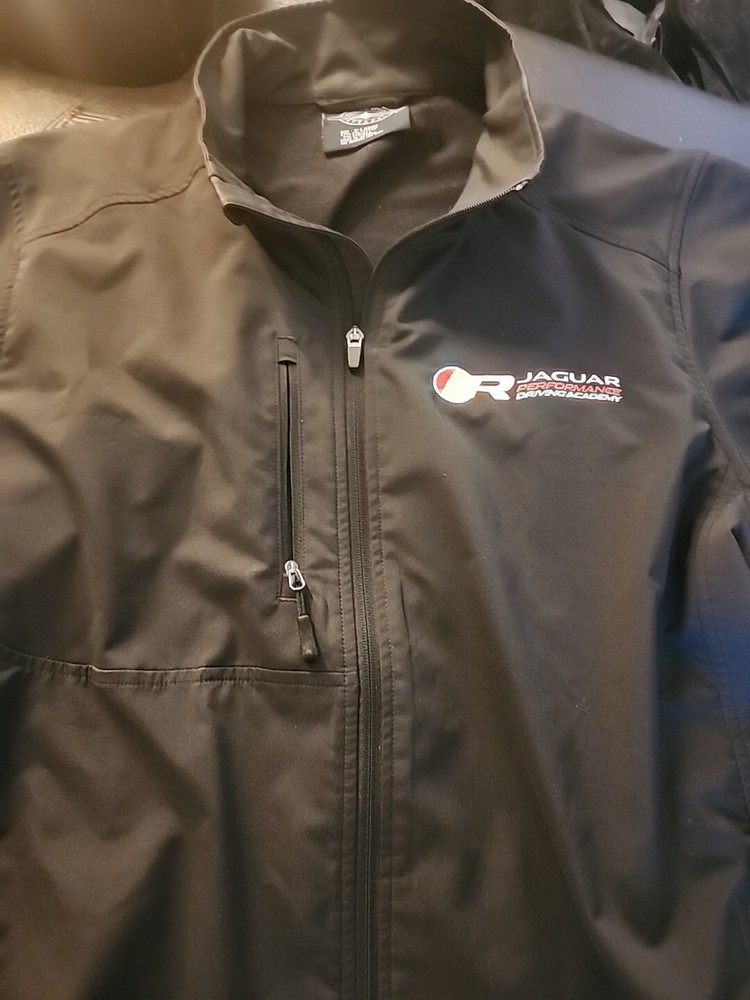 Jaguar Performance Driving Academy Softshell Zip Jacket XL XLARGE Charles River