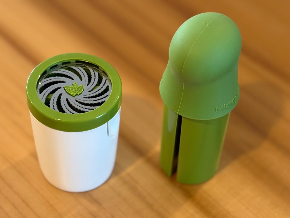 Microplane Herb Mill White and Green Fresh Herbs Chopper