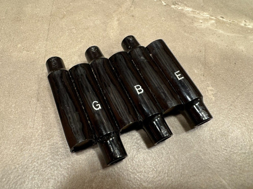 Vintage PITCH PIPE Black tuning