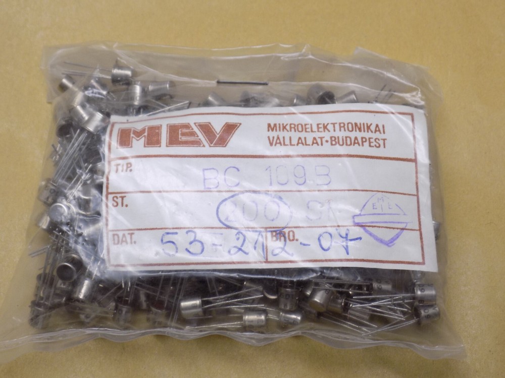 20x BC109B MEV NPN TRANSISTOR NOS