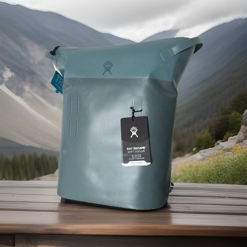 Hydro Flask 🌟 New 20 L Day Escape Soft Cooler Pack, Backpack ~Talus Blue