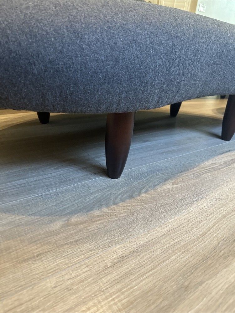 Oblong modern sofa w/ Ottoman