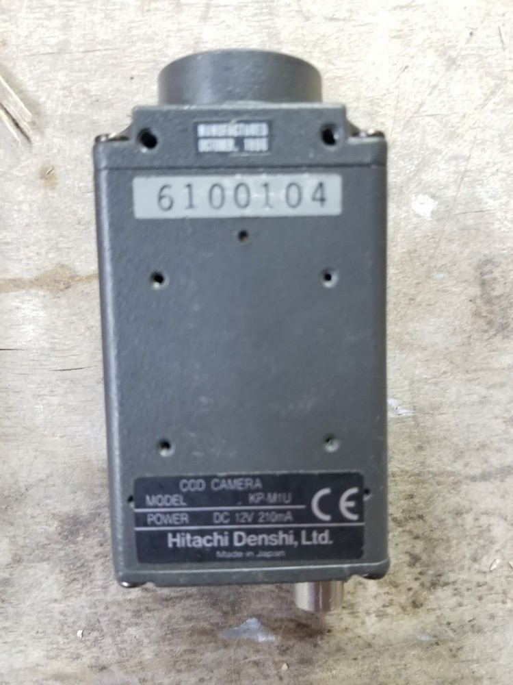 HITACHI KP-M1V CCD CAMERA   FS5