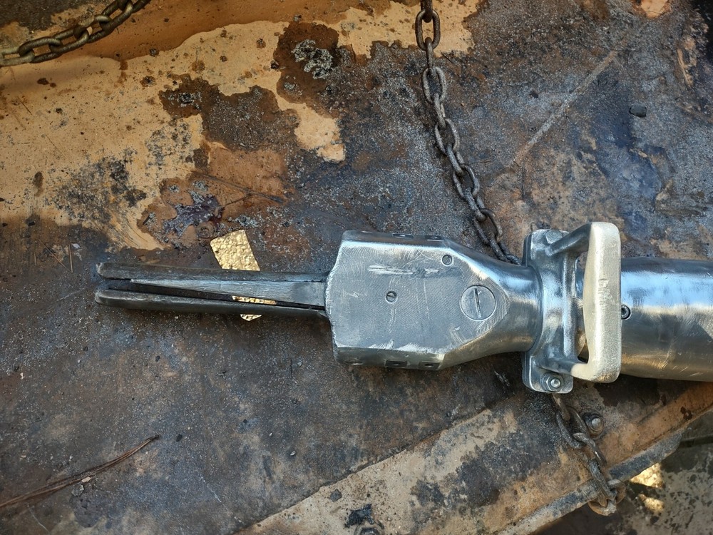 Elco Darda hydraulic rock splitter