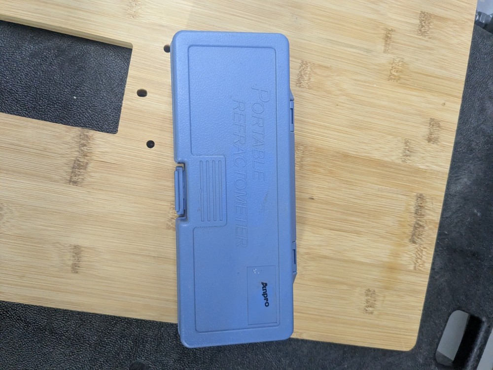 Handheld ATC Refractometer