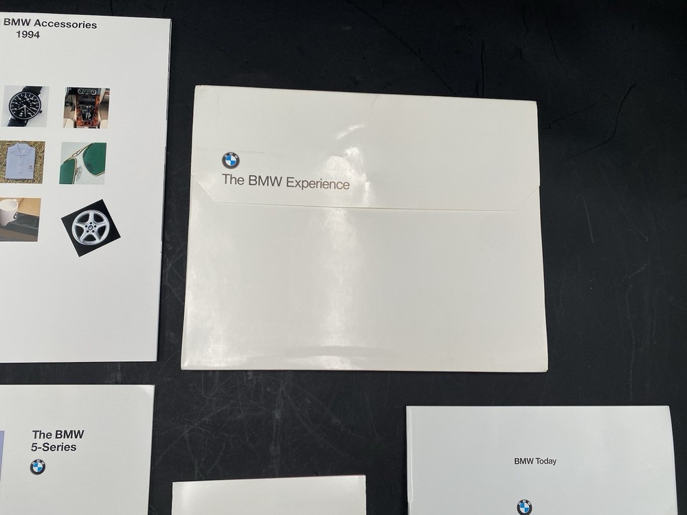 1994 BMW M5 Experience Brochure Kit