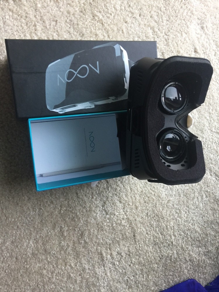 NOON VR - Virtual Reality Headset NVRG-01
