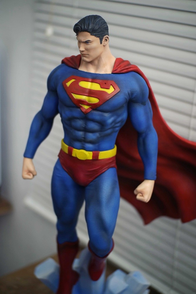DC Universe Superman Statue 1ft tall