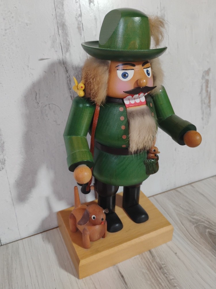 E. M. MERCK NUTCRACKER 11.25H"