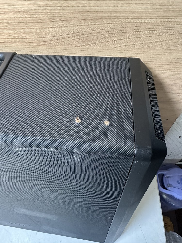 Alpine PLT-5 Powered Subwoofer System (please See Pics)