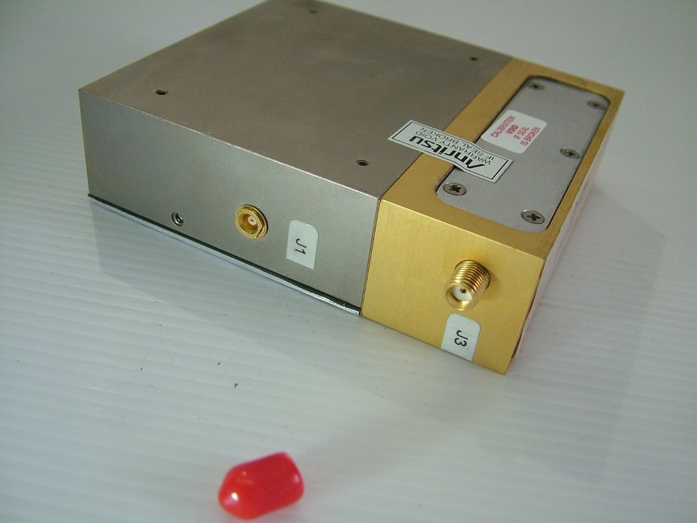 Anritsu D27330 frequency converter