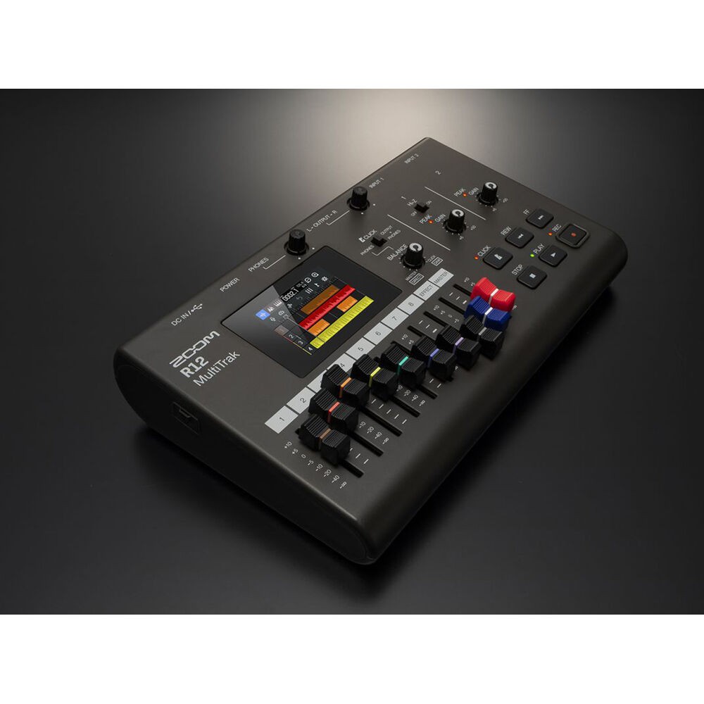 ZOOM Digital Multitrack Recorder (R12), Balanced Interconnect, Bundle