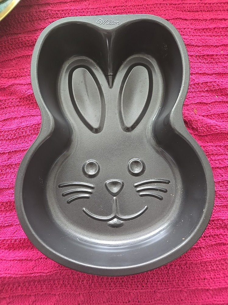 Wilton Easter Bunny Cake Pan