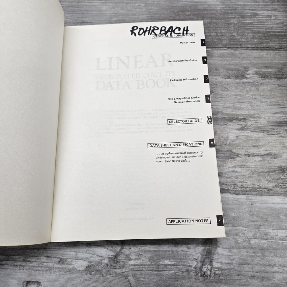 Vintage Motorola Linear Integrated Circuits Data Book First Edition 1971