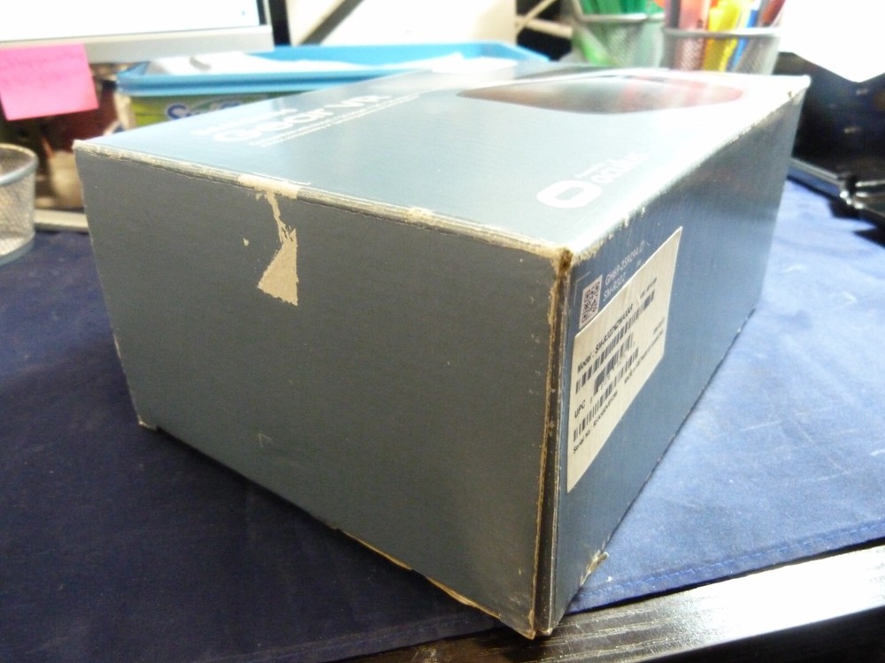 Samsung Gear VR Powered by Oculus - USED ONCE