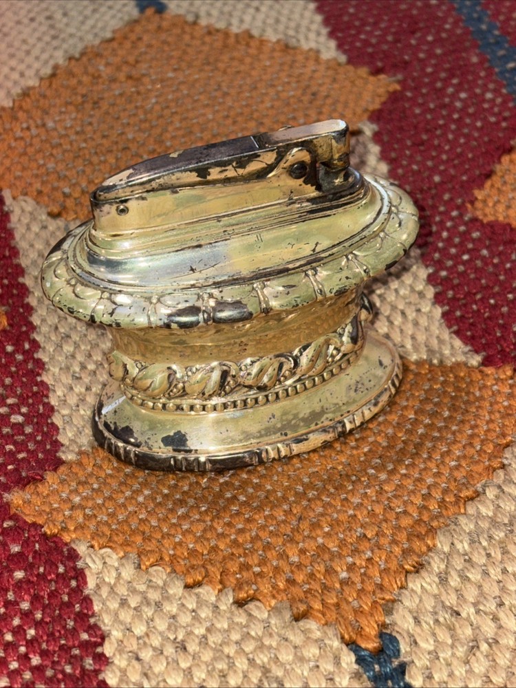 Vintage Ronson “Waldorf” Silver Plated Table Lighter Patent #19023 Untested
