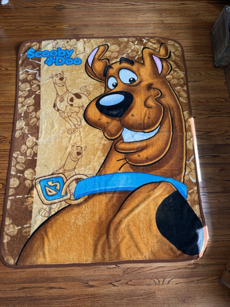 Vintage 90s Scooby Doo Fleece Plush Blanket Throw
