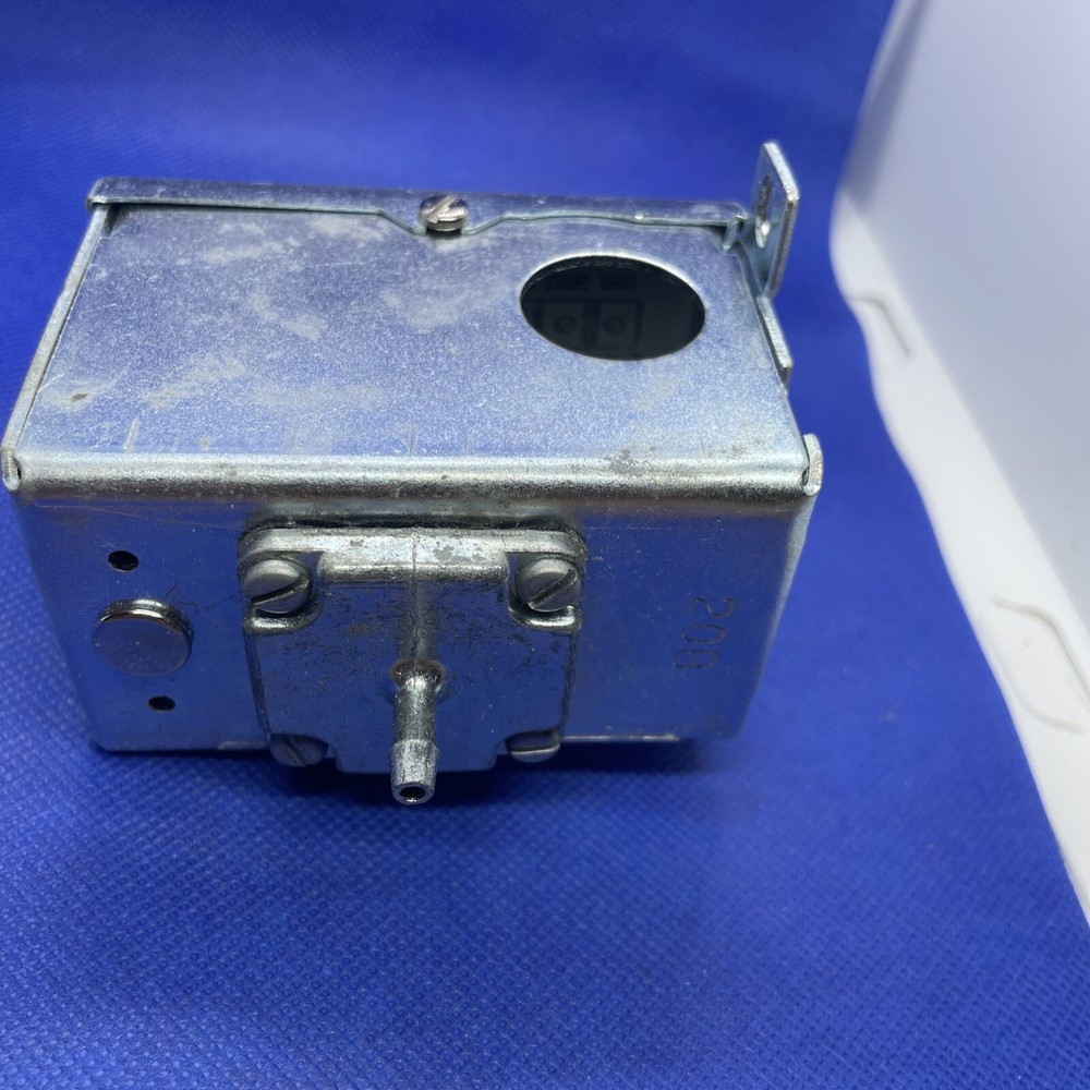 MCC powers pressure electric switch 251-0004 197N