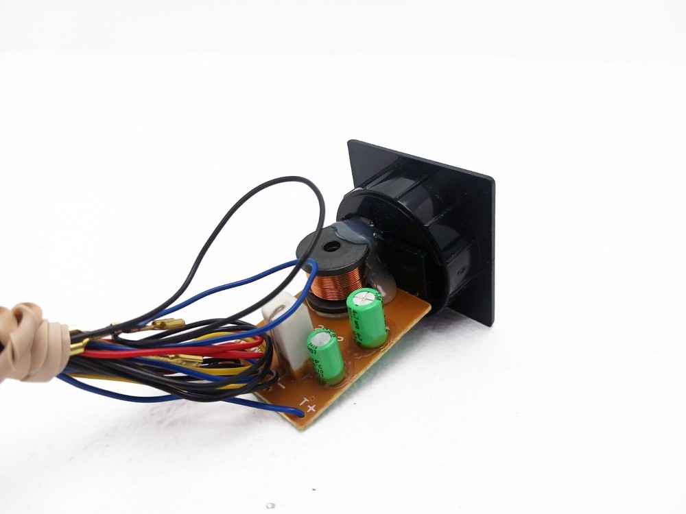 Yamaha NS-A3500 Crossover - WORKS