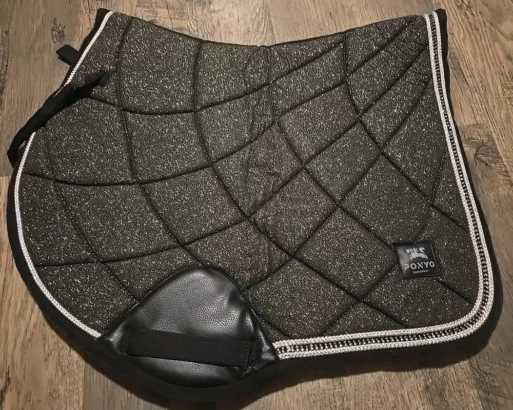 saddle pad