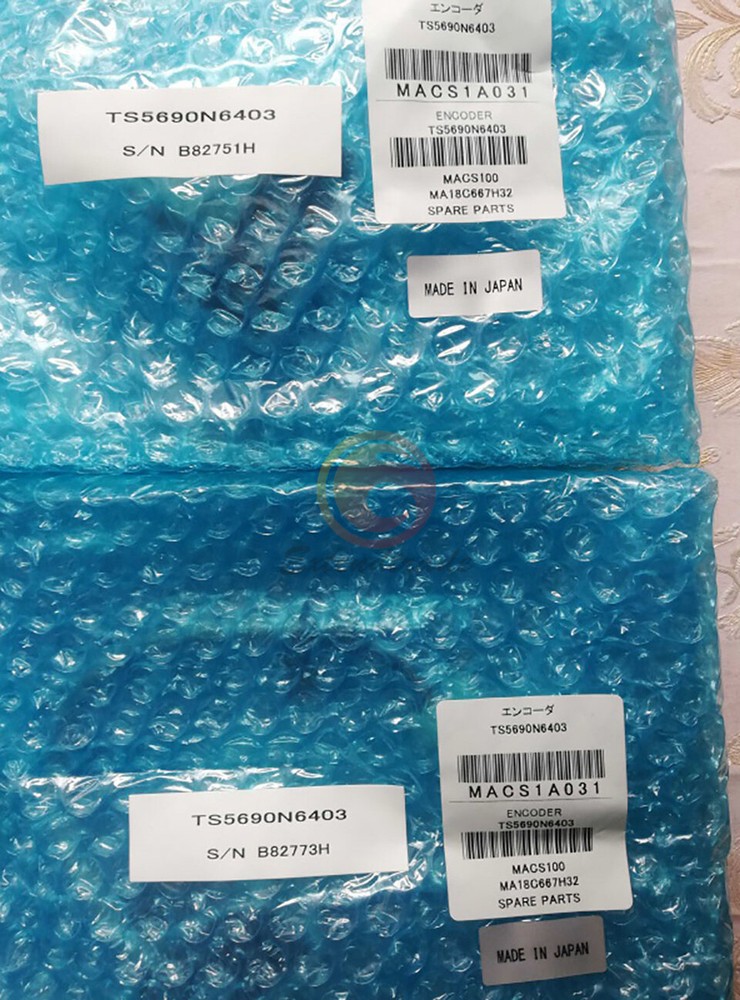 ONE MITSUBISHI SPINDLE ENCODER TS5690N6403 NEW