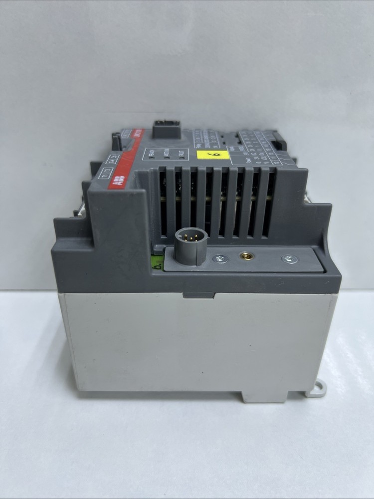 ABB UMC100 UNIVERSAL MOTOR CONTROL