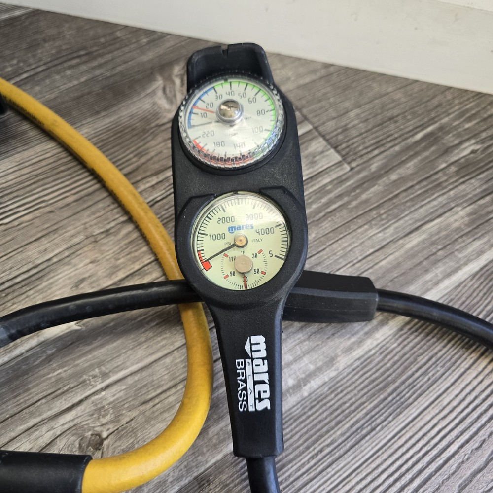 MARES MR 12 SCUBA REGULATOR SET Mares Flat Brass Used