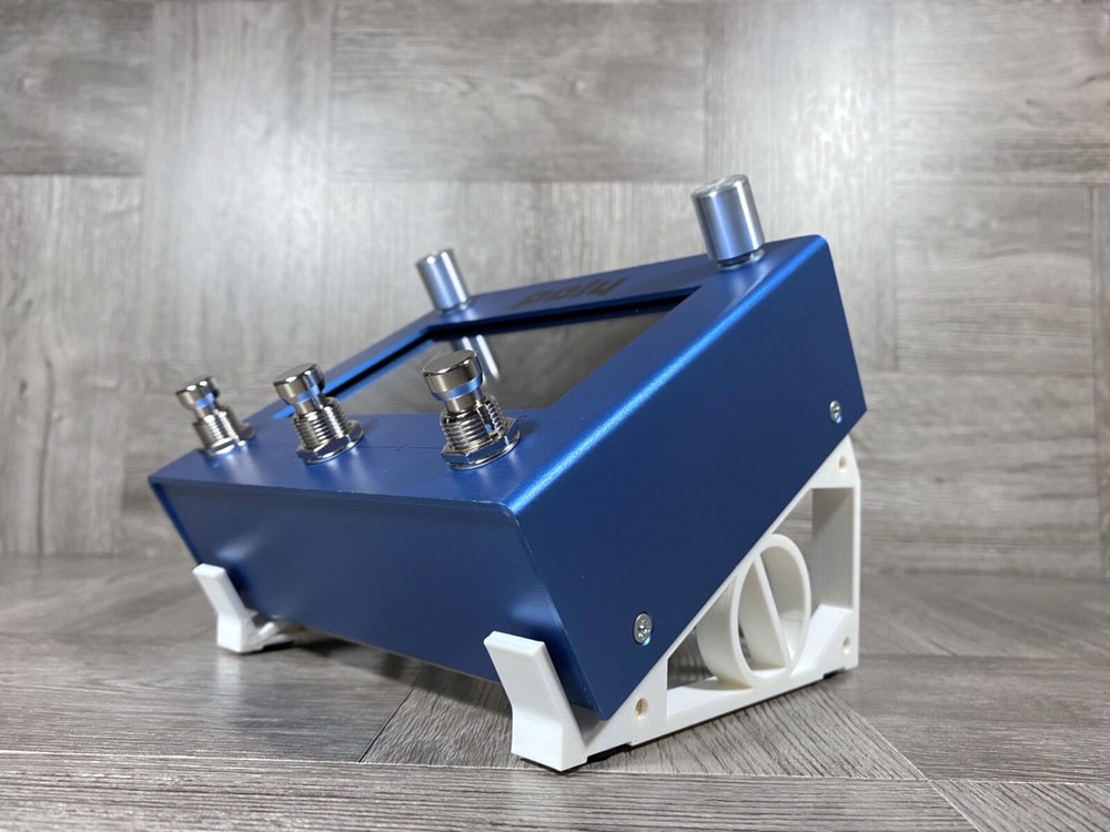 30º Angle Stand for Poly Effects Beebo / Digit - Guitar Effects - WHITE - USA