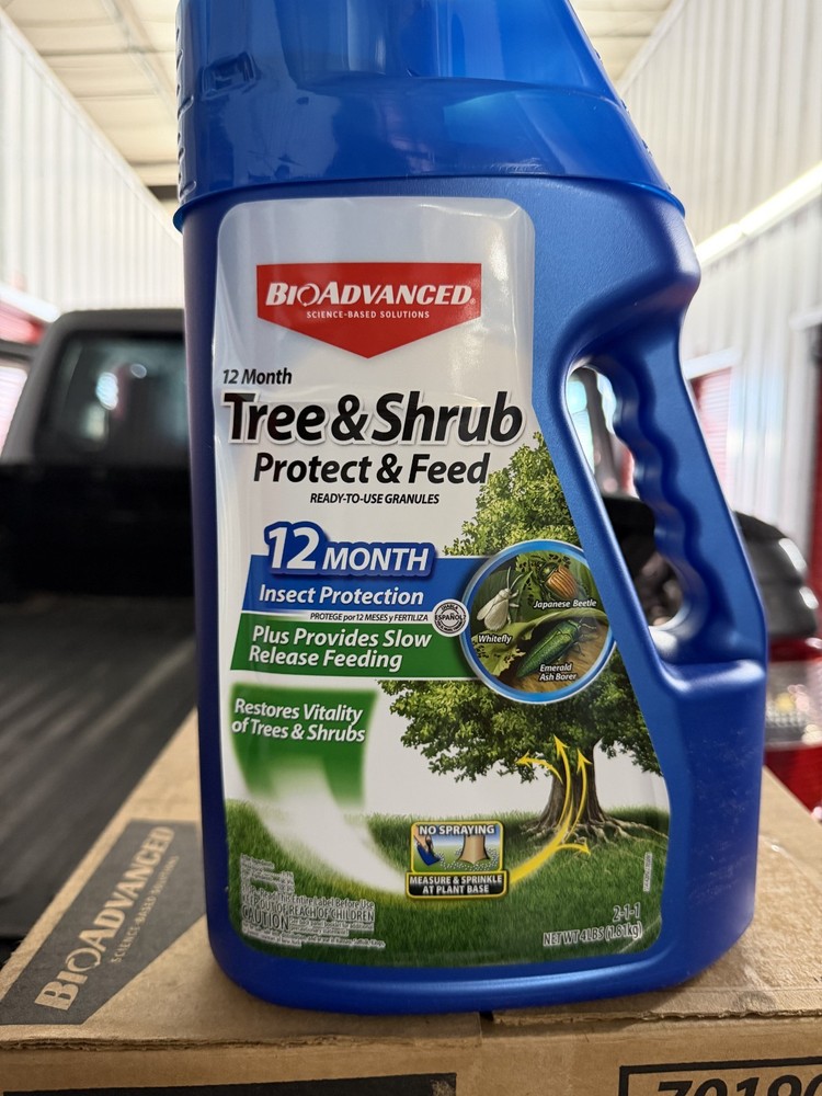 BioAdvanced 12 Month Tree and Shrub Protect and Feed, Granules, 4 lb Fast Ship