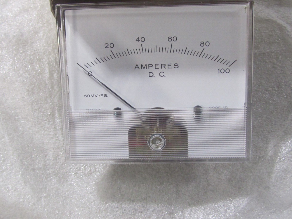 NEW Hoyt 2035 3.5" Rectangular 0-100 DC Amperes Panel Mount Ammeter