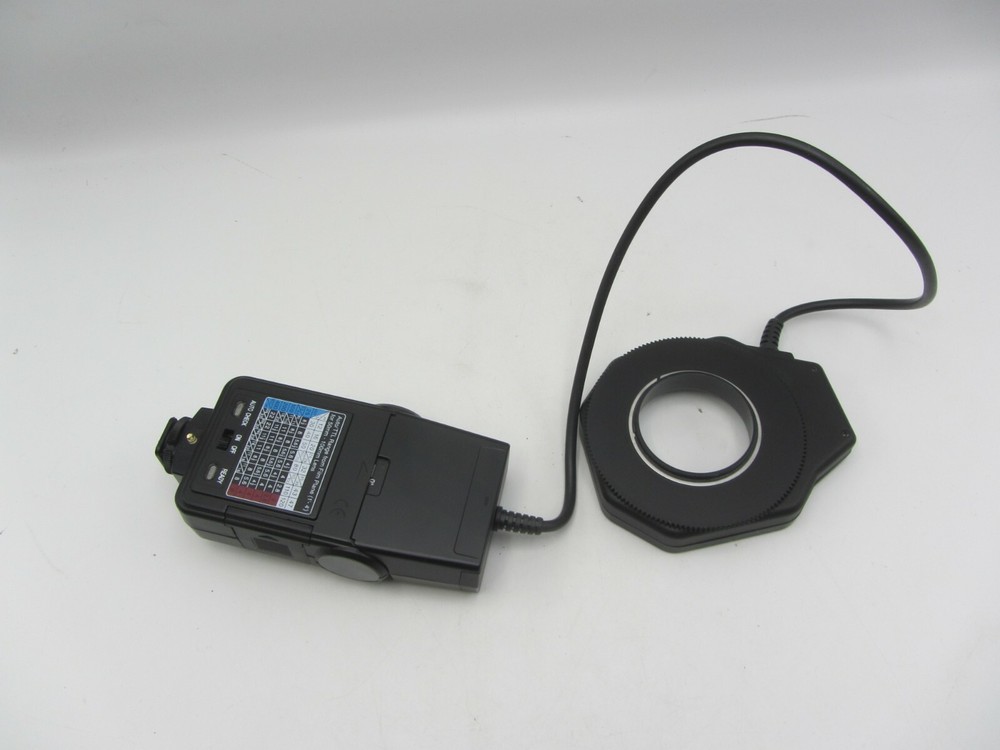 Vivitar Macro Flash Ring 6000AF C Canon Electronic Flash Unit - Tested Working