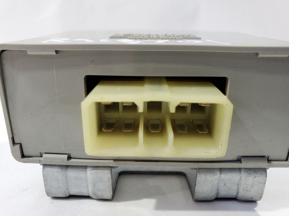 1987 Chrysler Conquest OEM Antenna Control Module MB358975