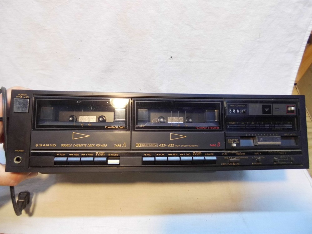 SANYO DOUBLE CASSETTE DECK RDW59 USED & TESTED
