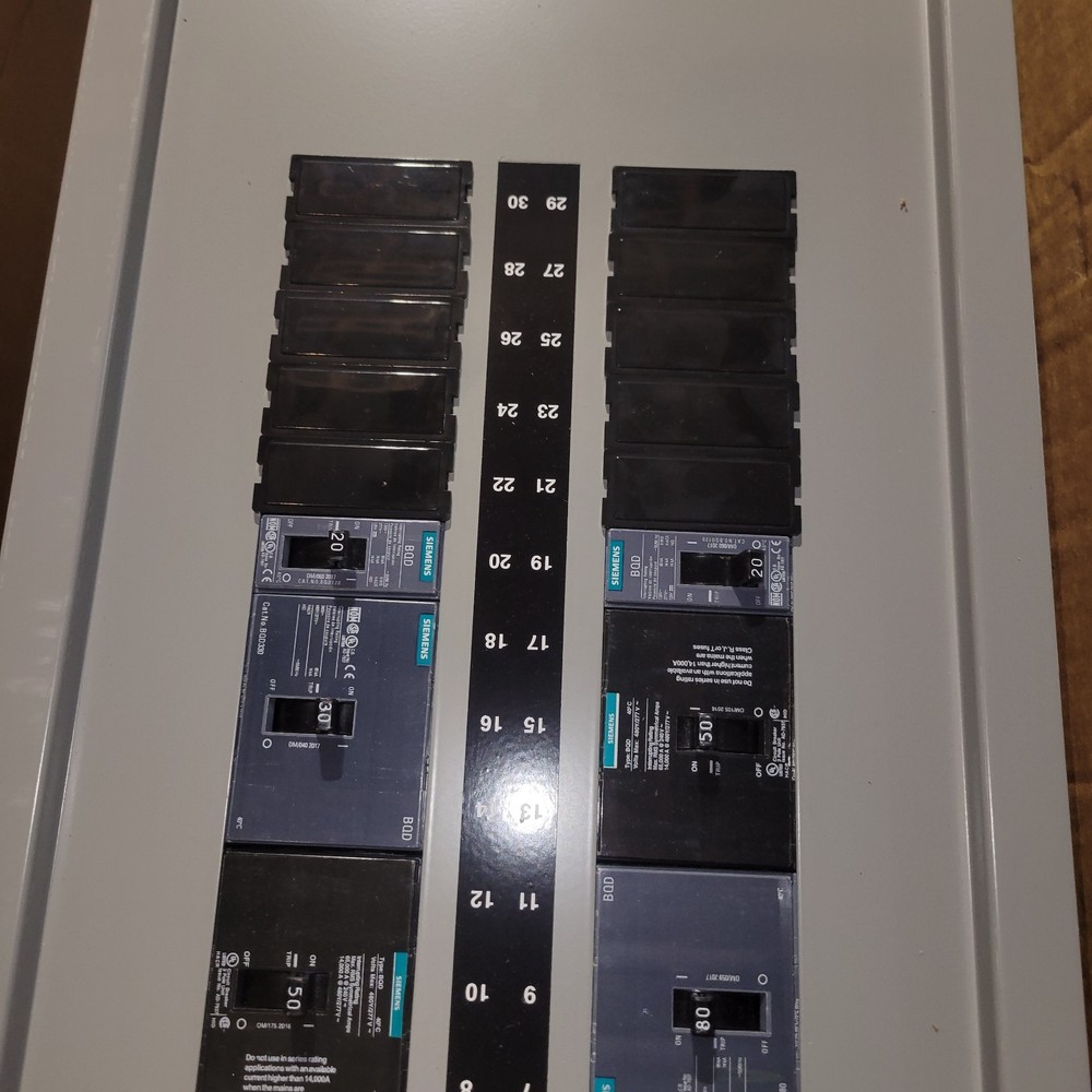 Siemens P1X30MC400CT 400A 208Y/120V Panel Board Interior Breakers Included